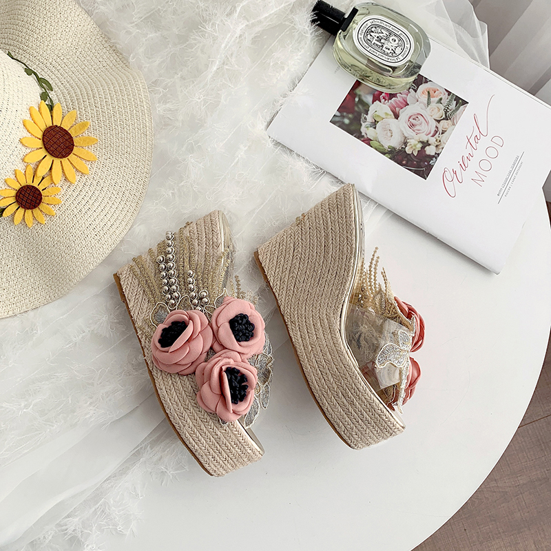 2026 New Summer Beach Sweet Flower Wedge Heel Platform Slippers 34-42 - Image 2
